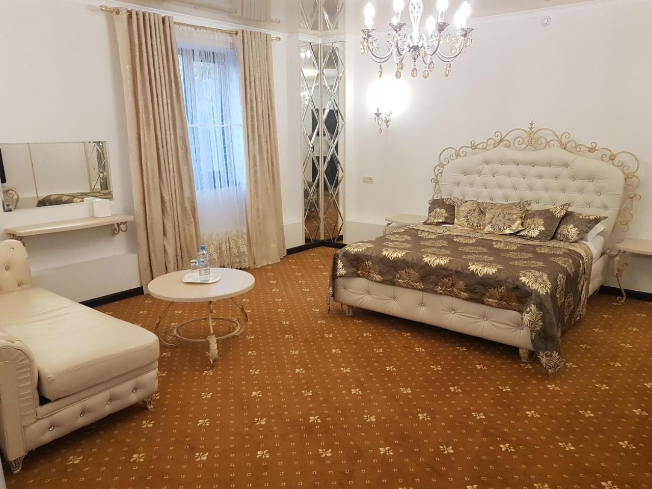 Sequoia Boutique Hotel 타라즈 외부 사진